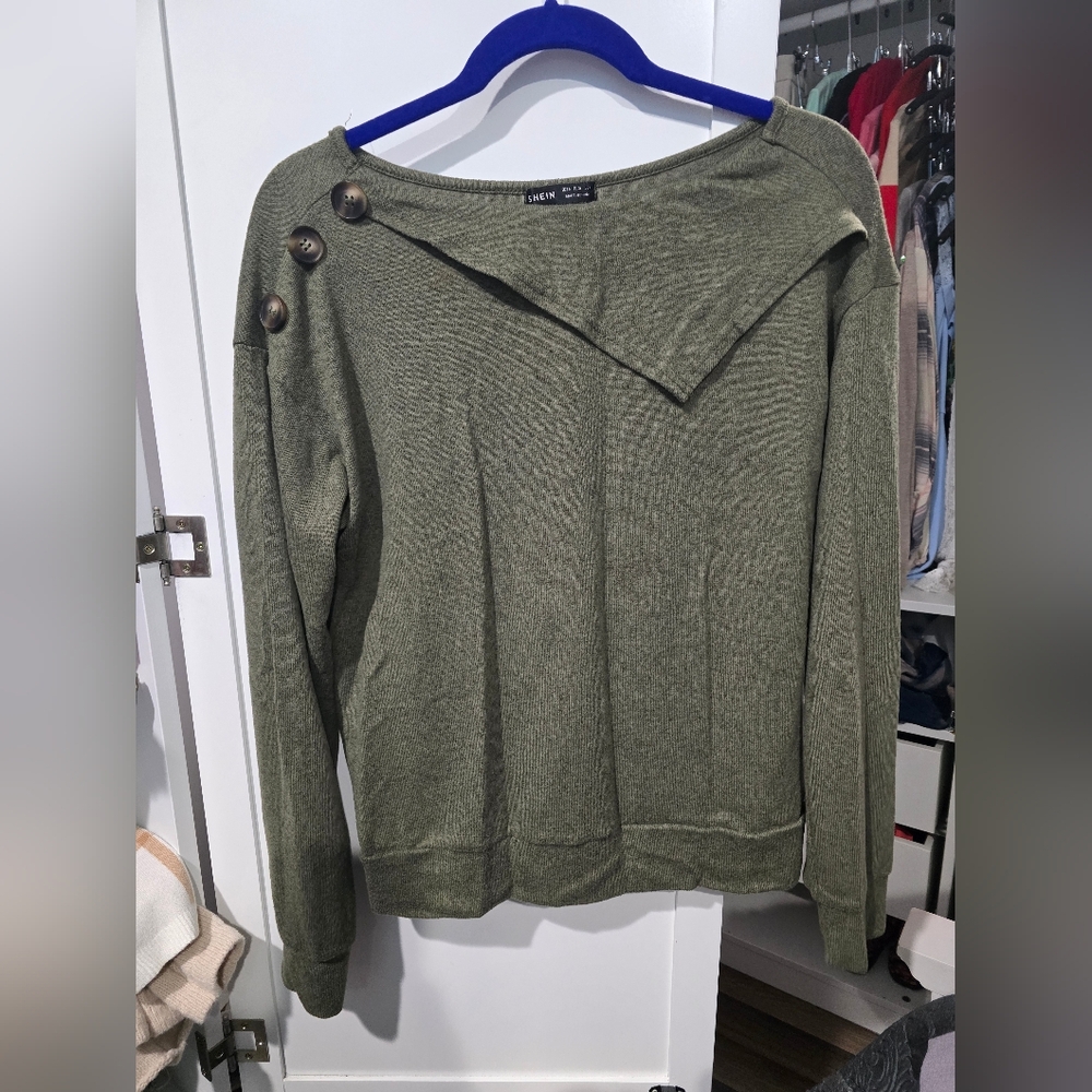 Green Button-Detail Sweater